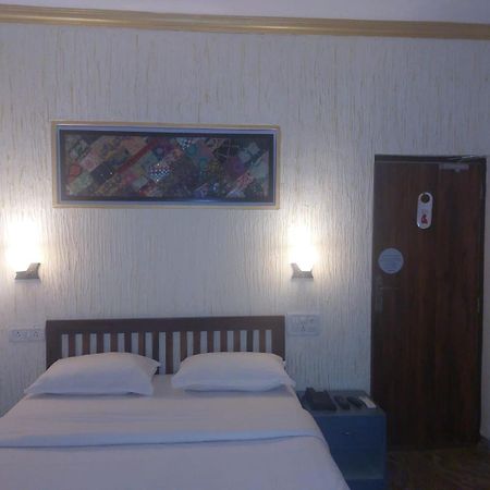 Laligurasvilla Beachside Escape - 100M To Beach Candolim Luaran gambar