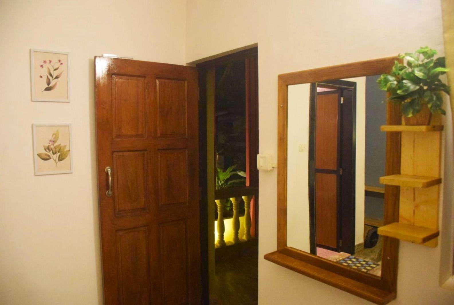Laligurasvilla Beachside Escape - 100M To Beach Candolim Luaran gambar