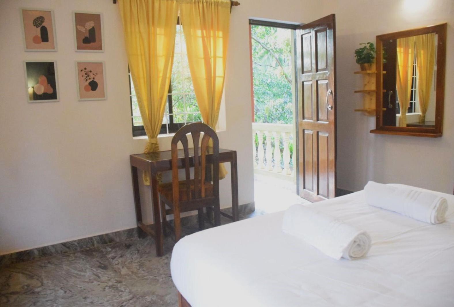 Laligurasvilla Beachside Escape - 100M To Beach Candolim Luaran gambar