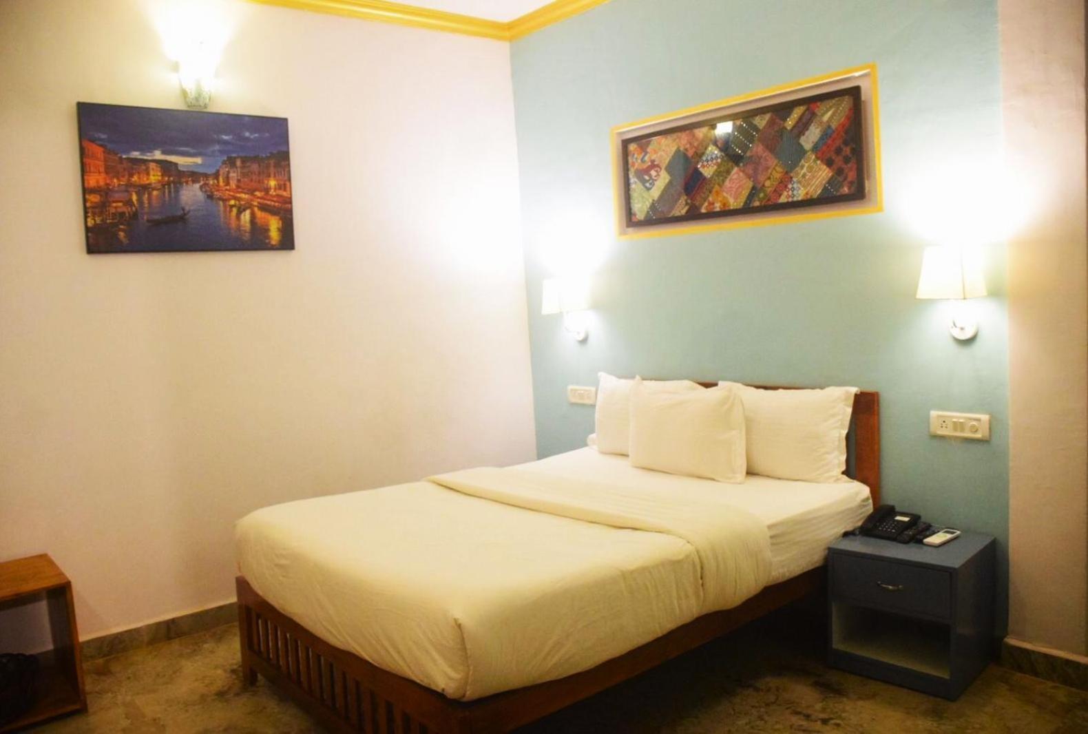 Laligurasvilla Beachside Escape - 100M To Beach Candolim Luaran gambar
