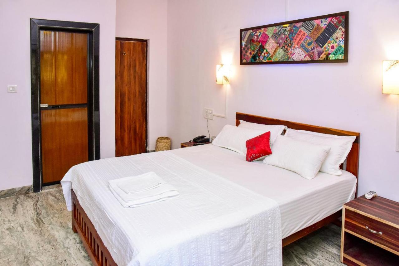 Laligurasvilla Beachside Escape - 100M To Beach Candolim Luaran gambar